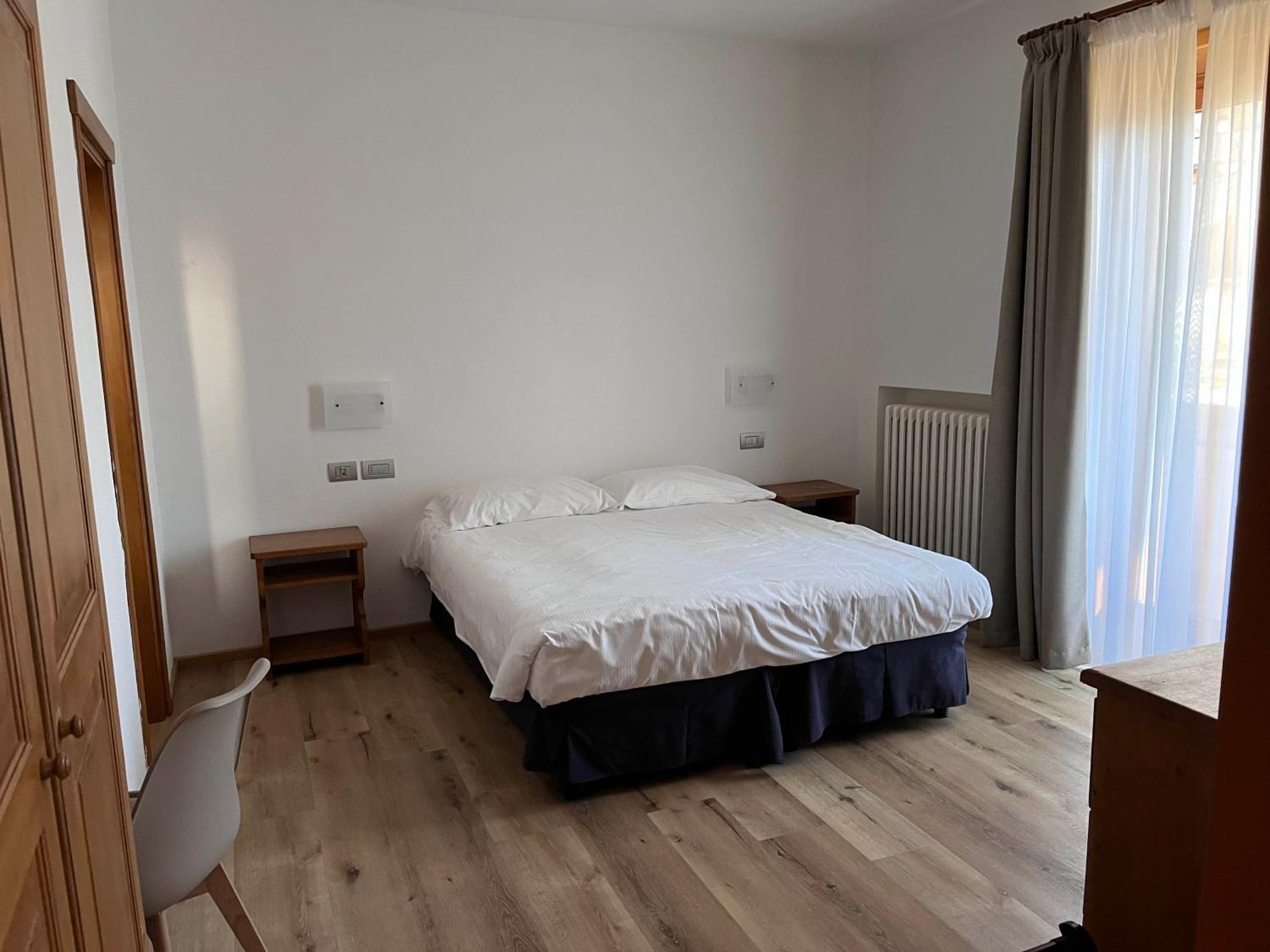 Hotel Albergo Dolomiti サン・ヴィート・ディ・カドーレ エクステリア 写真