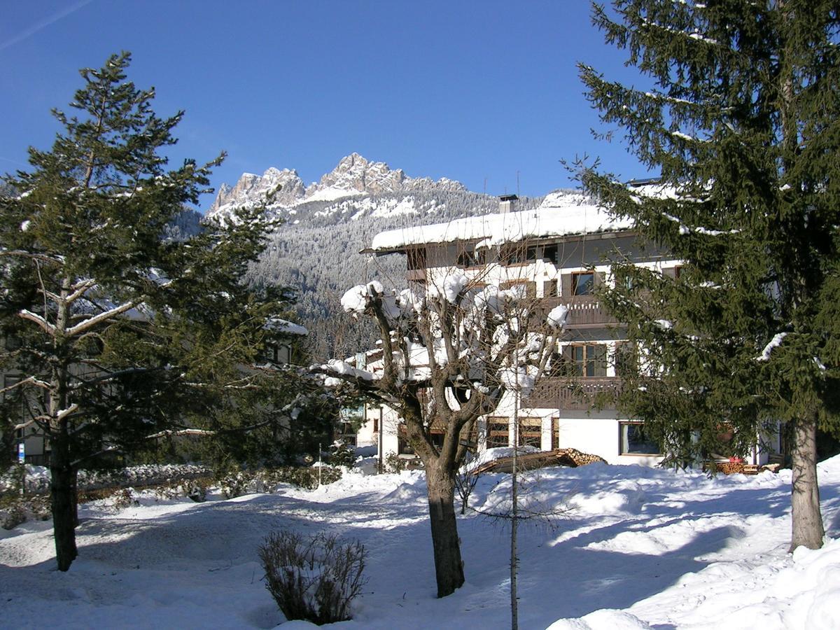 Hotel Albergo Dolomiti サン・ヴィート・ディ・カドーレ エクステリア 写真