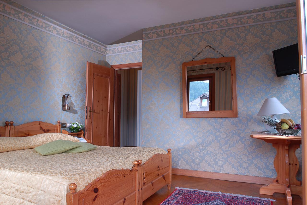 Hotel Albergo Dolomiti サン・ヴィート・ディ・カドーレ エクステリア 写真