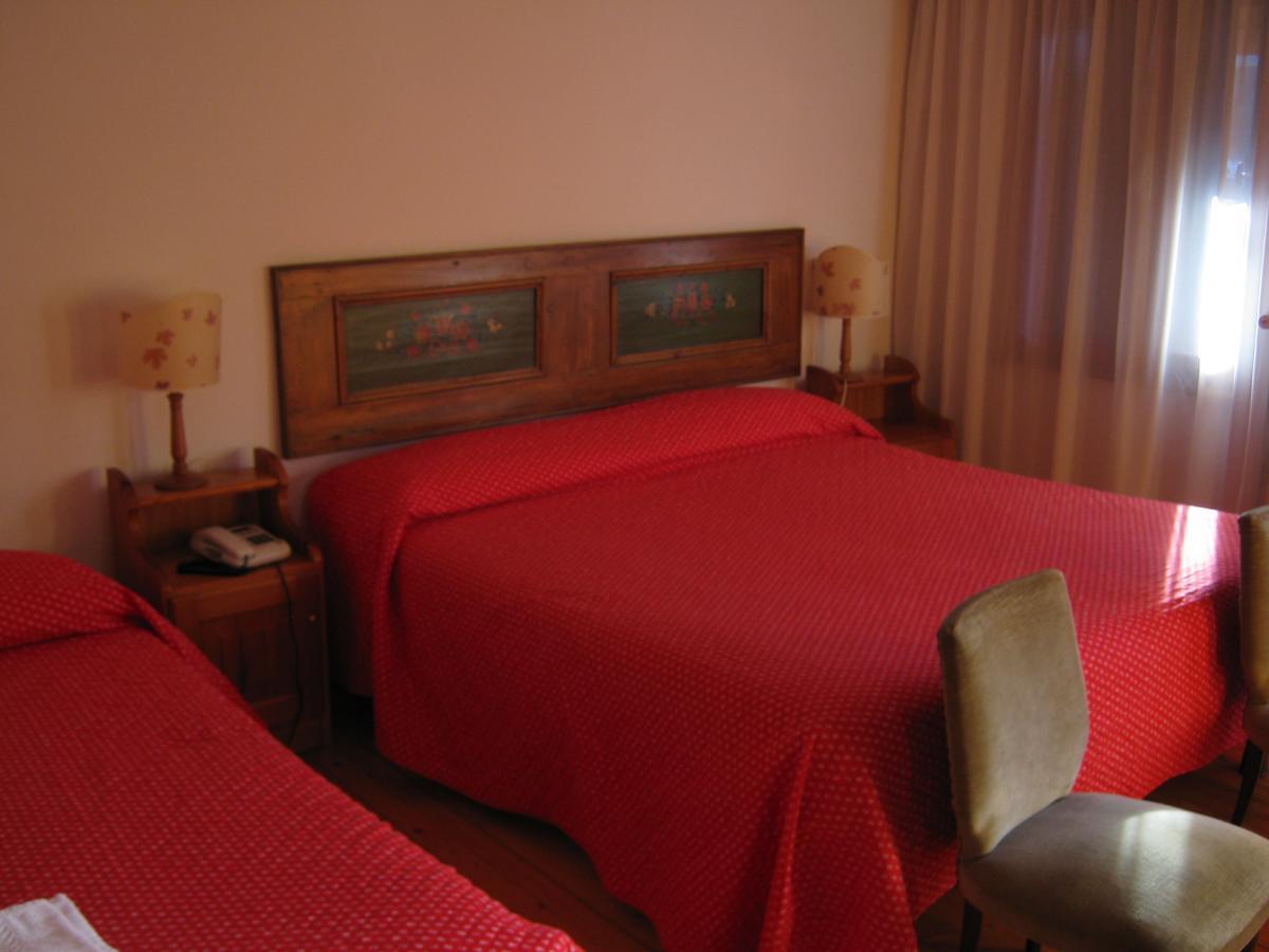 Hotel Albergo Dolomiti サン・ヴィート・ディ・カドーレ エクステリア 写真
